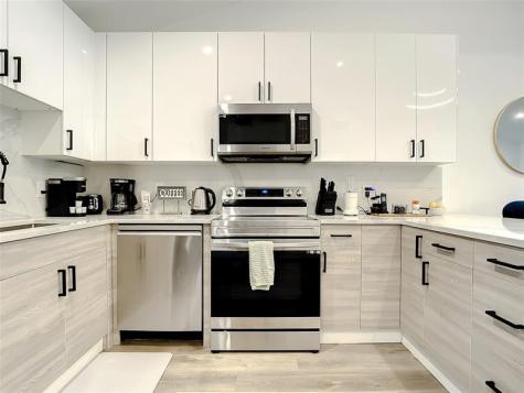 2100 NE 45th Street Fort Lauderdale FL 33308