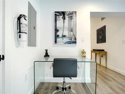 2100 NE 45th Street Fort Lauderdale FL 33308