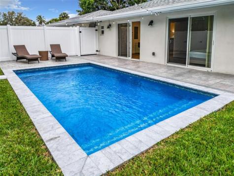 2100 NE 45th Street Fort Lauderdale FL 33308