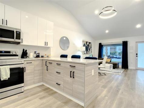 2100 NE 45th Street Fort Lauderdale FL 33308
