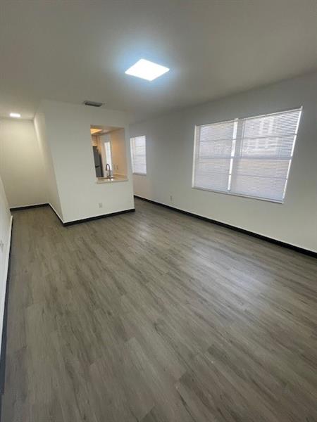 411 SE 10th Street Hallandale Beach FL 33009