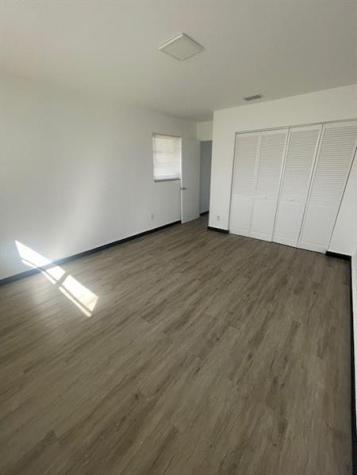 411 SE 10th Street Hallandale Beach FL 33009