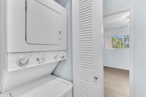 6881 NW 173rd Drive Hialeah FL 33015
