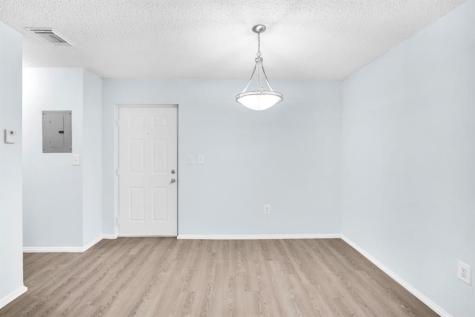 6881 NW 173rd Drive Hialeah FL 33015