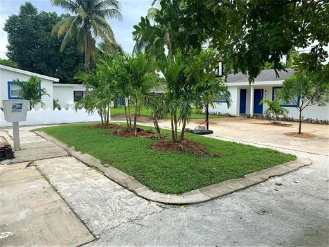 140 NW 40th Street Oakland Park FL 33309