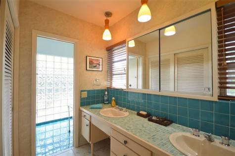 2132 Bayview Drive Fort Lauderdale FL 33305