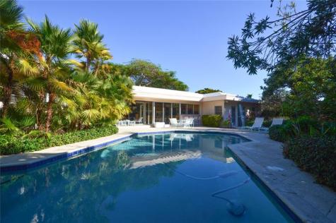 2132 Bayview Drive Fort Lauderdale FL 33305