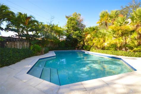 2132 Bayview Drive Fort Lauderdale FL 33305
