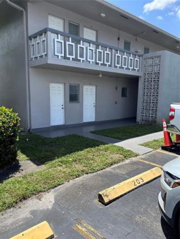 6720 Arbor Drive Miramar FL 33023