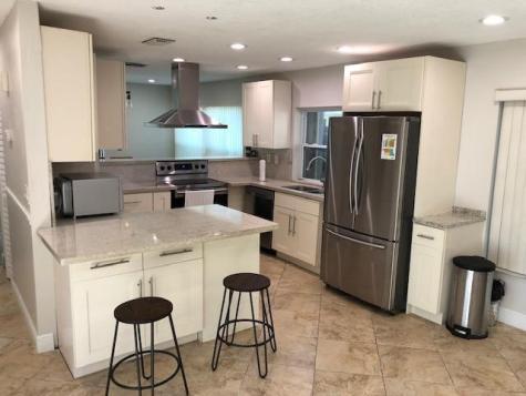 60 Forest Circle Hollywood FL 33026
