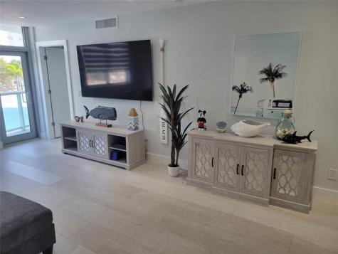 19390 Collins Avenue Sunny Isles Beach FL 33160