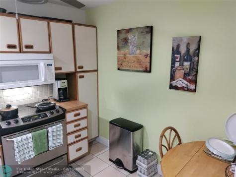 2852 S Carambola Circle Coconut Creek FL 33066