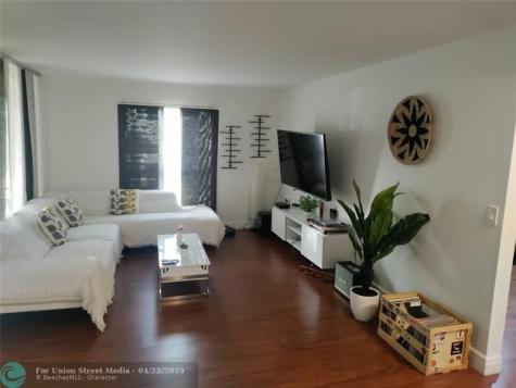 2852 S Carambola Circle Coconut Creek FL 33066