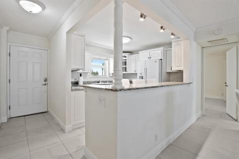 1051 Hillsboro Mile Hillsboro Beach FL 33062