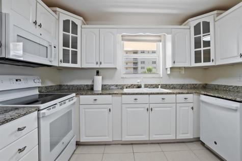 1051 Hillsboro Mile Hillsboro Beach FL 33062