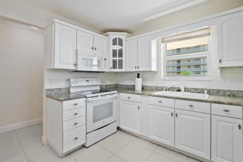 1051 Hillsboro Mile Hillsboro Beach FL 33062