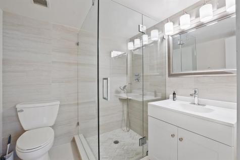 1051 Hillsboro Mile Hillsboro Beach FL 33062