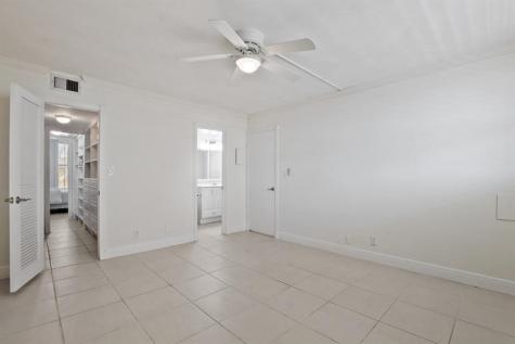 1051 Hillsboro Mile Hillsboro Beach FL 33062