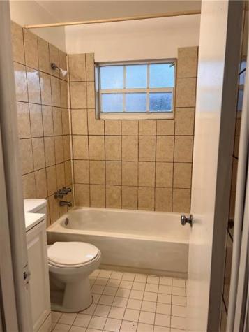 5201 SW 19th Street West Park FL 33023