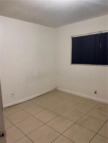 5201 SW 19th Street West Park FL 33023
