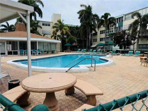1333 E Hallandale Beach Boulevard Hallandale Beach FL 33009