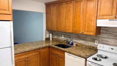 5515 N Lakewood Circle Margate FL 33063