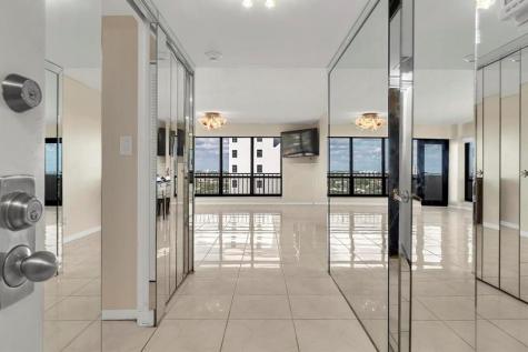 5000 N Ocean Boulevard Lauderdale By The Sea FL 33308