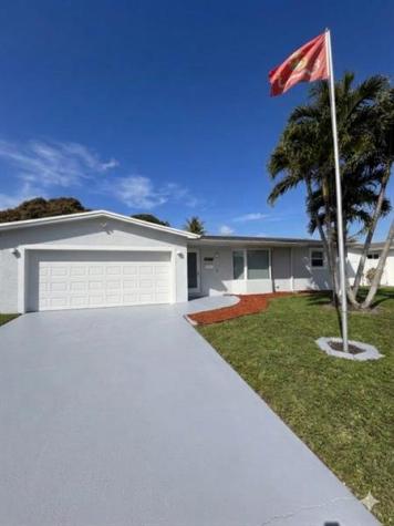 6527 NW 2nd Street Margate FL 33063