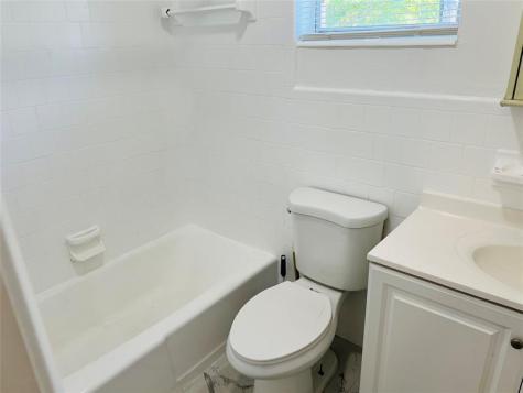 1301 N 12th Court Hollywood FL 33019