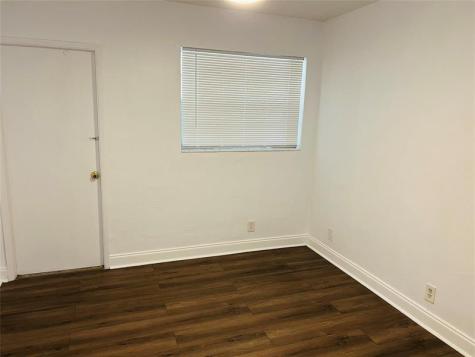 1301 N 12th Court Hollywood FL 33019