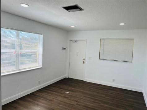 1301 N 12th Court Hollywood FL 33019