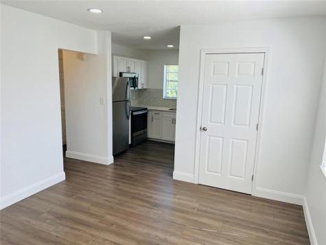 1301 N 12th Court Hollywood FL 33019