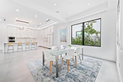 743 S Lake Avenue Delray Beach FL 33483