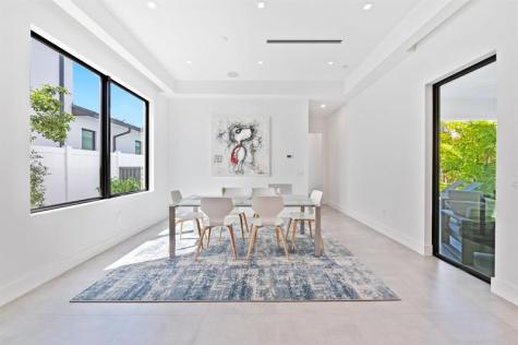 743 S Lake Avenue Delray Beach FL 33483