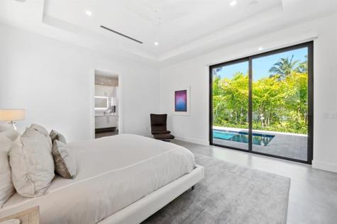 743 S Lake Avenue Delray Beach FL 33483