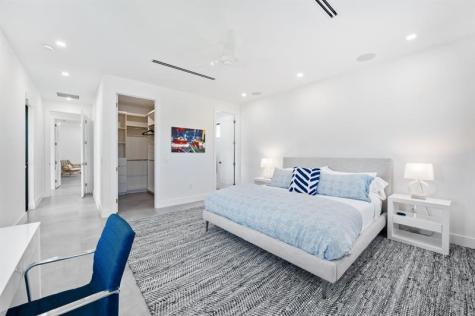 743 S Lake Avenue Delray Beach FL 33483