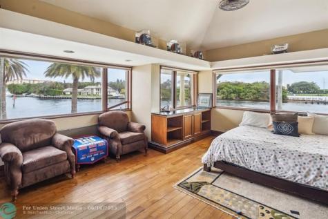 3100 NE 46th Street Lighthouse Point FL 33064