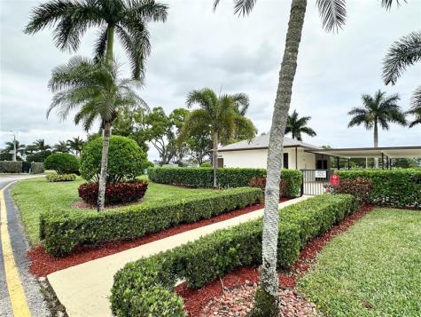 234 Brighton Boca Raton FL 33434