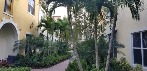 1741 NW 124th Place Pembroke Pines FL 33028