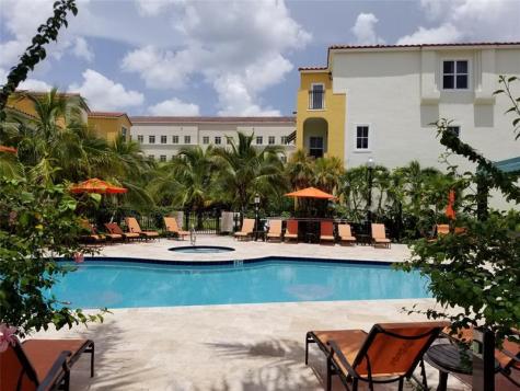 1741 NW 124th Place Pembroke Pines FL 33028