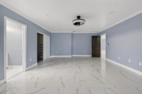 15775 N Miami Avenue Miami FL 33169
