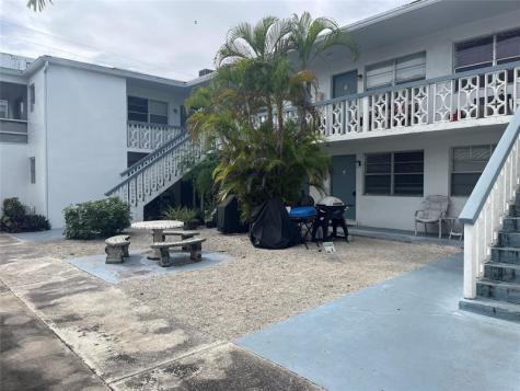 1940 Madison Street Hollywood FL 33020