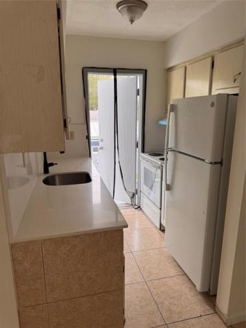 1940 Madison Street Hollywood FL 33020