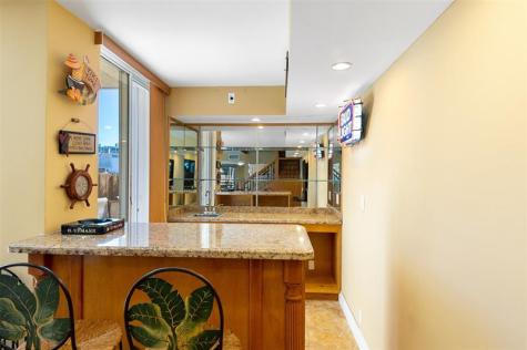 822 NE 25th Avenue Hallandale Beach FL 33009