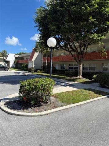 802 Cypress Boulevard Pompano Beach FL 33069