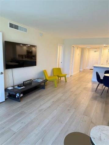 802 Cypress Boulevard Pompano Beach FL 33069