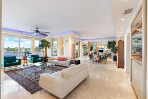 209 N Birch Road Fort Lauderdale FL 33304