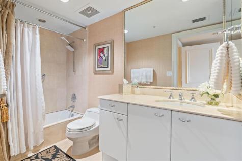 209 N Birch Road Fort Lauderdale FL 33304