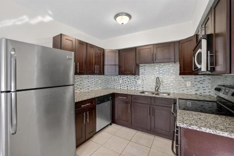 2500 SW 18th Terrace Fort Lauderdale FL 33315