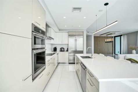 100 E Las Olas Boulevard Fort Lauderdale FL 33301